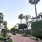 Beach Apartment - Sleeps 6 Pool & Private Terrace