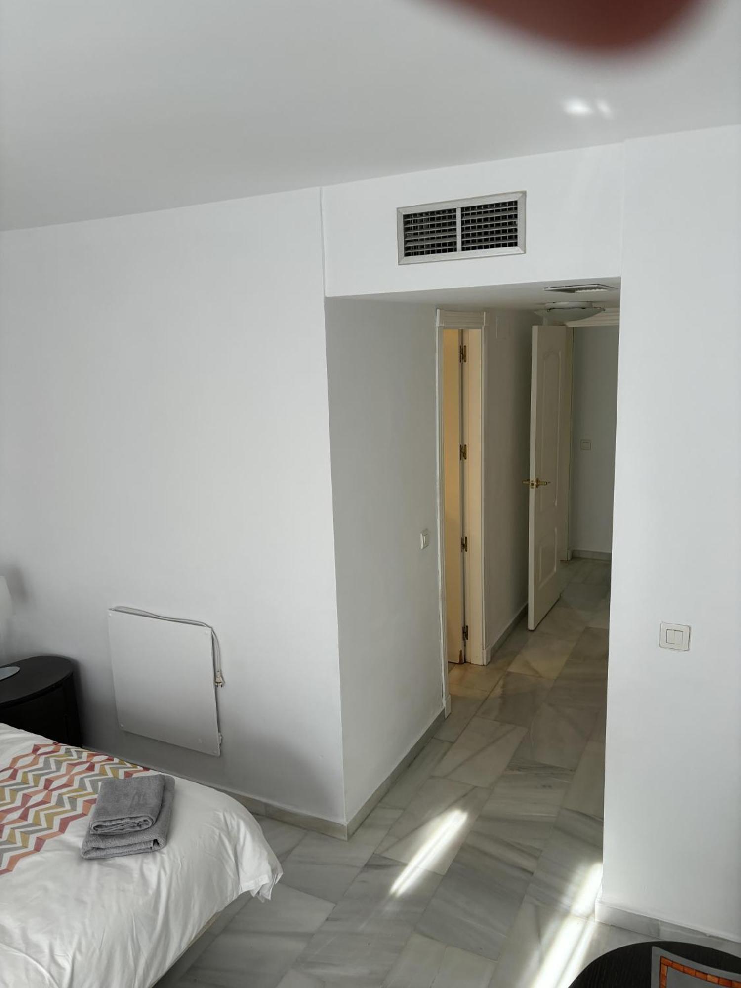 Impeccable 3-bed In Apartment Marbella
